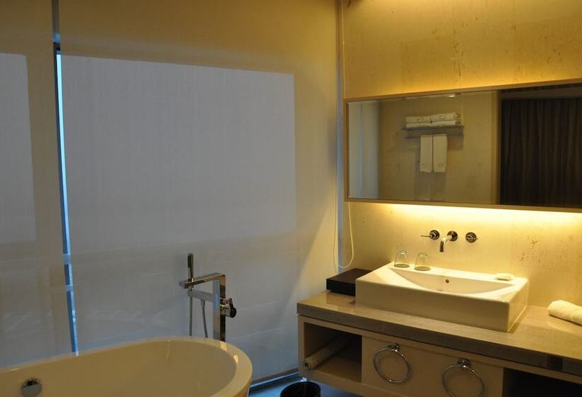 Grand Skylight International Hotel Gongqingcheng