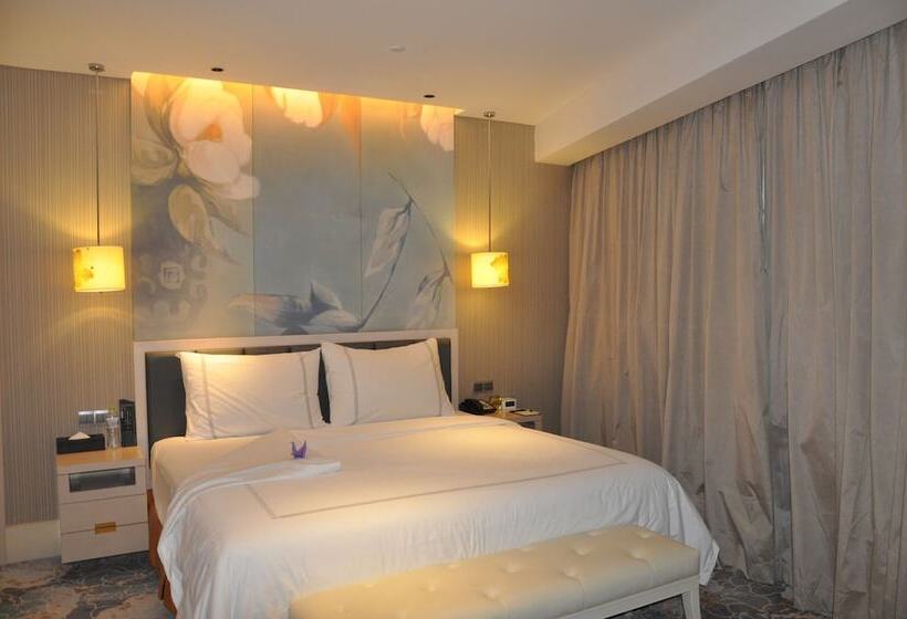 Grand Skylight International Hotel Gongqingcheng