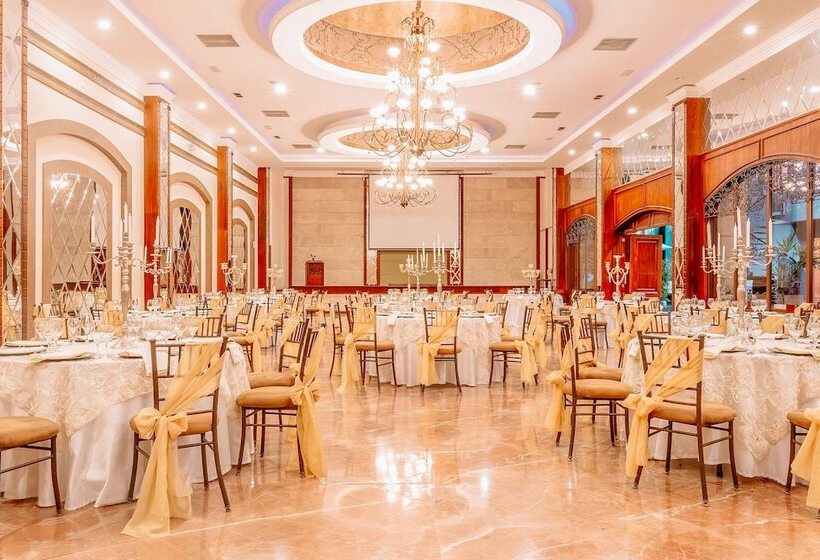 هتل Grand Victoria Boutique