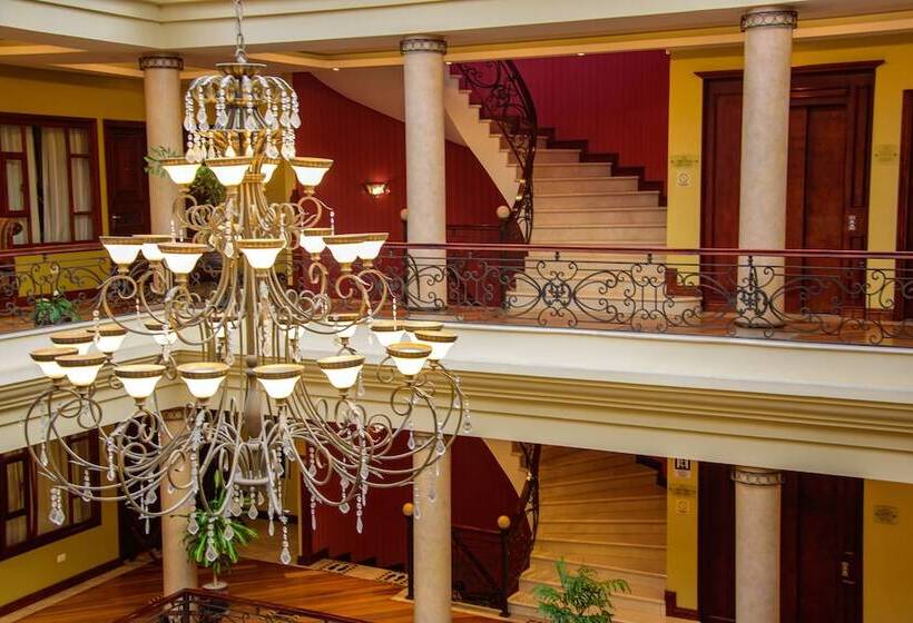 هتل Grand Victoria Boutique