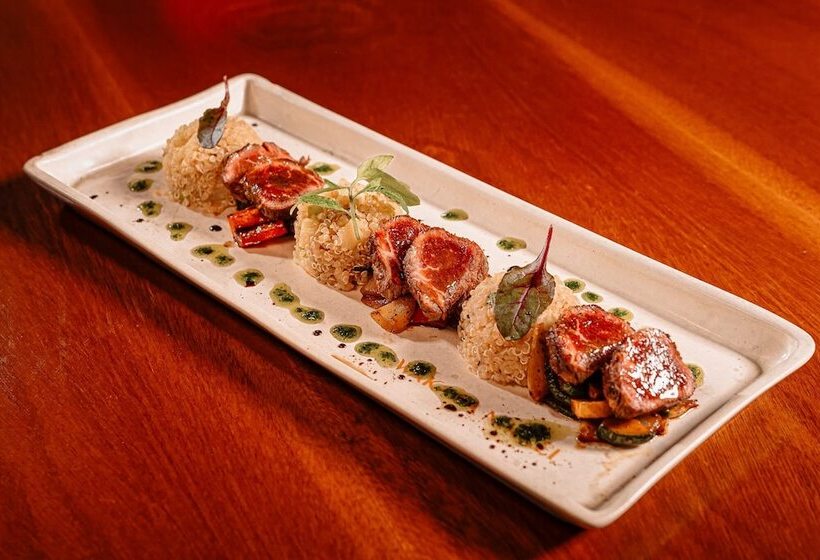 هتل Grand Victoria Boutique