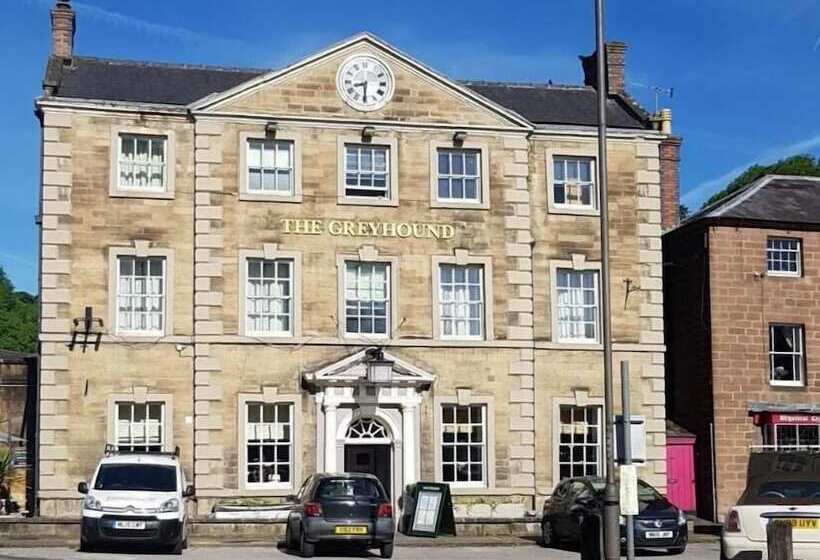 هتل The Greyhound