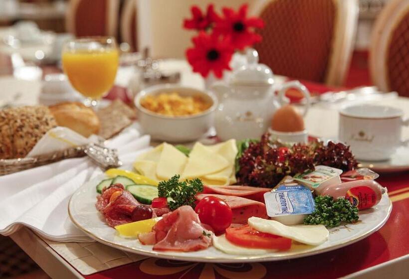 Отель Gästehaus Kaiserhof Lübeck