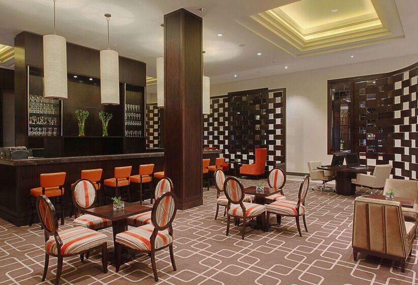 هتل Hilton Dushanbe