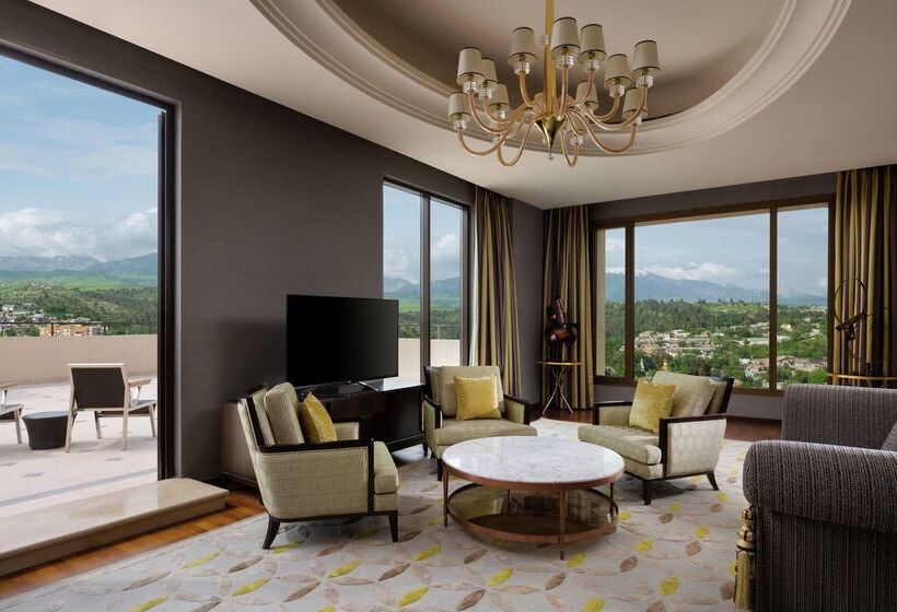 هتل Hilton Dushanbe