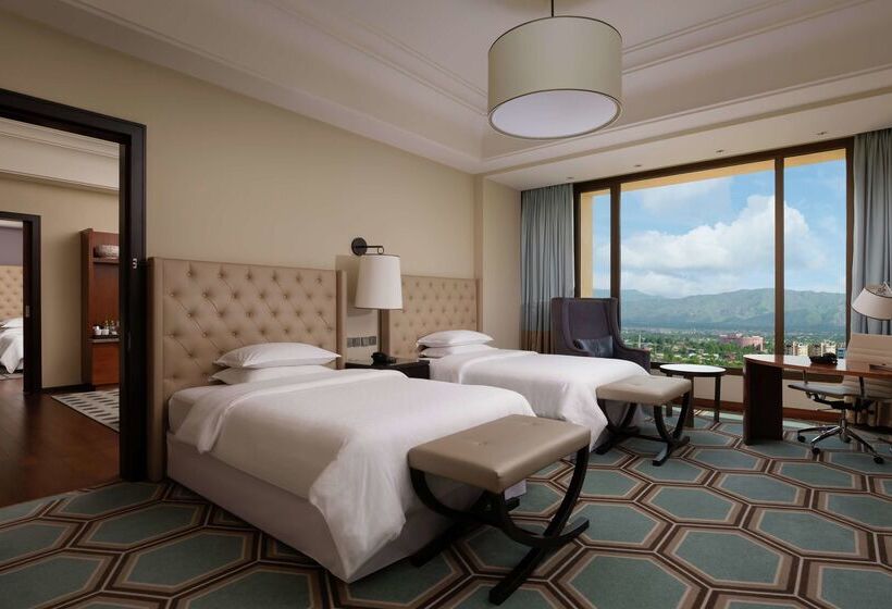 هتل Hilton Dushanbe