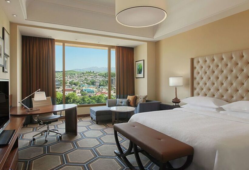 هتل Hilton Dushanbe