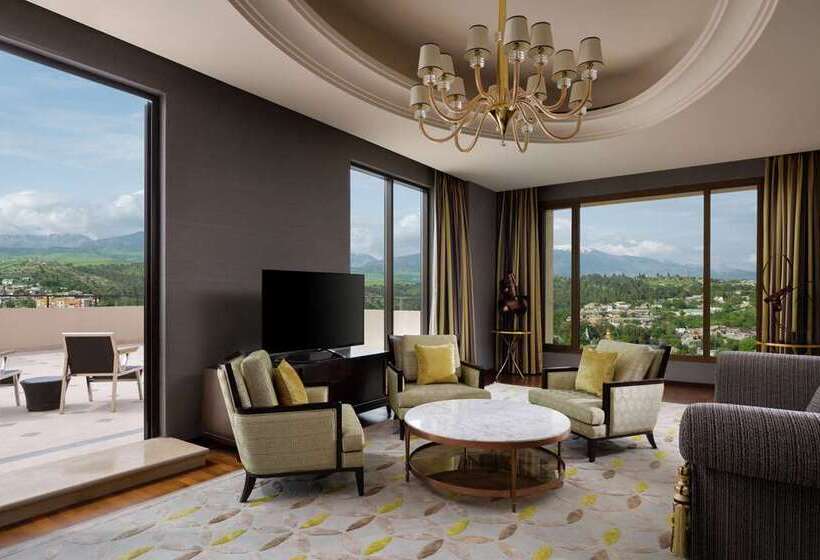 هتل Hilton Dushanbe