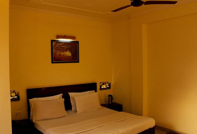 فندق Himalaya Haridwar @ Har Ki Pauri Road