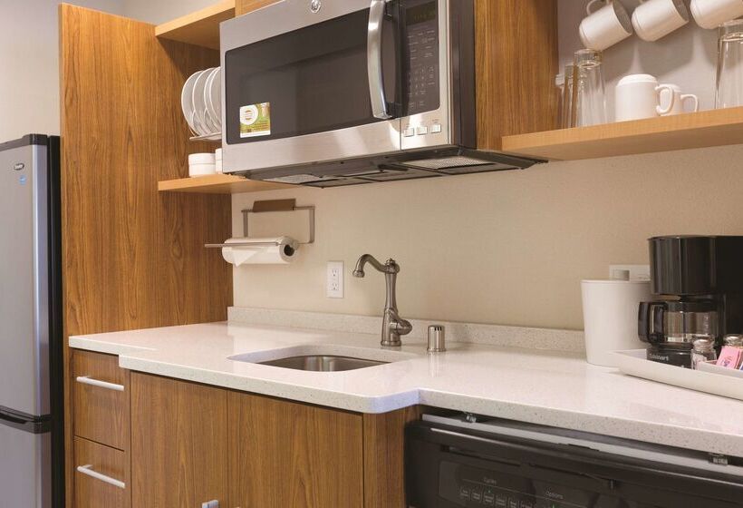 فندق Home2 Suites By Hilton Bellingham Airport