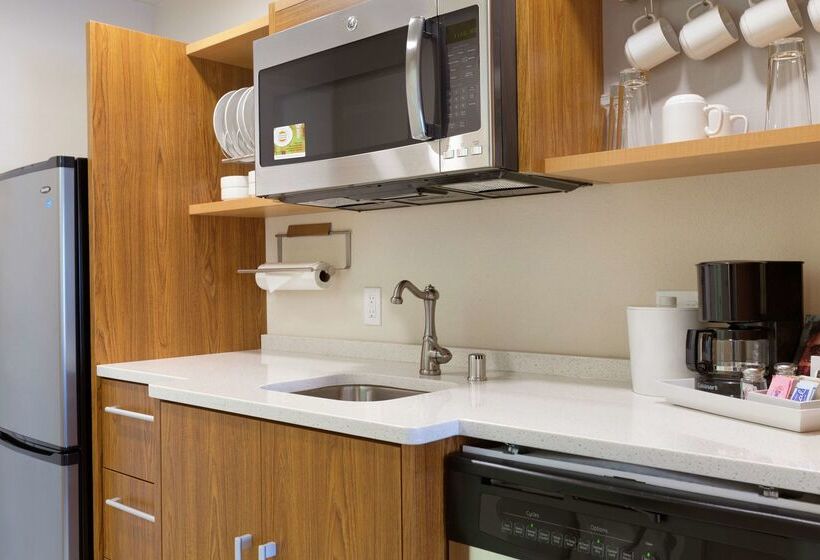 فندق Home2 Suites By Hilton Bellingham Airport