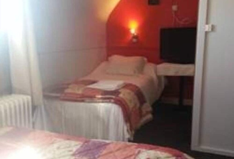 ホテル Hôtel Le Hussard