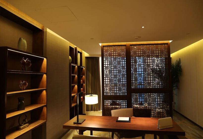 Hualuxe Hotels & Resorts Nanchang High Tech Zone, An Ihg