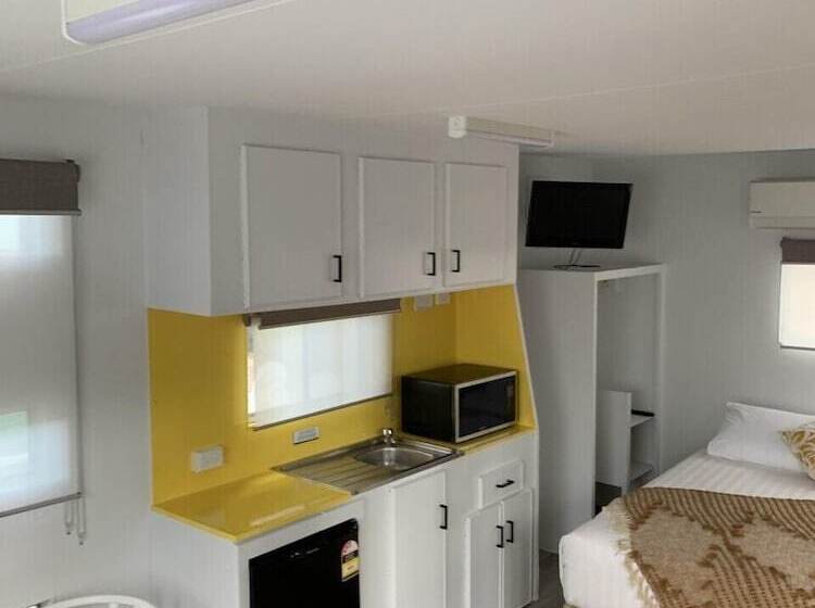 호텔 Ingenia Holidays Torquay