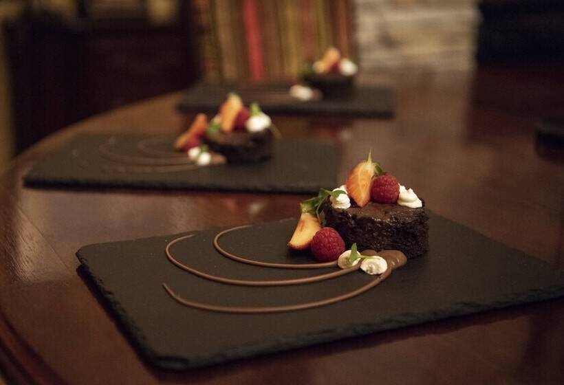 בית מלון כפרי Jabulani Safari