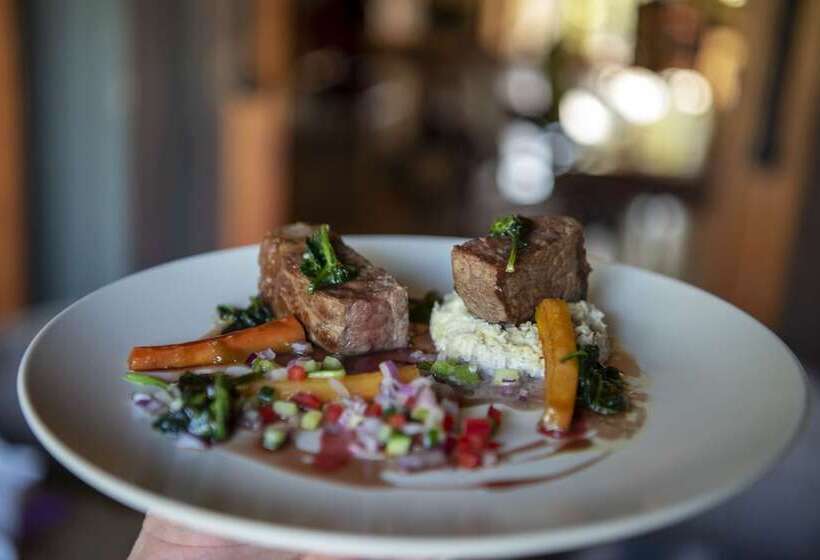 בית מלון כפרי Jabulani Safari