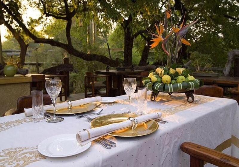 בית מלון כפרי Jabulani Safari