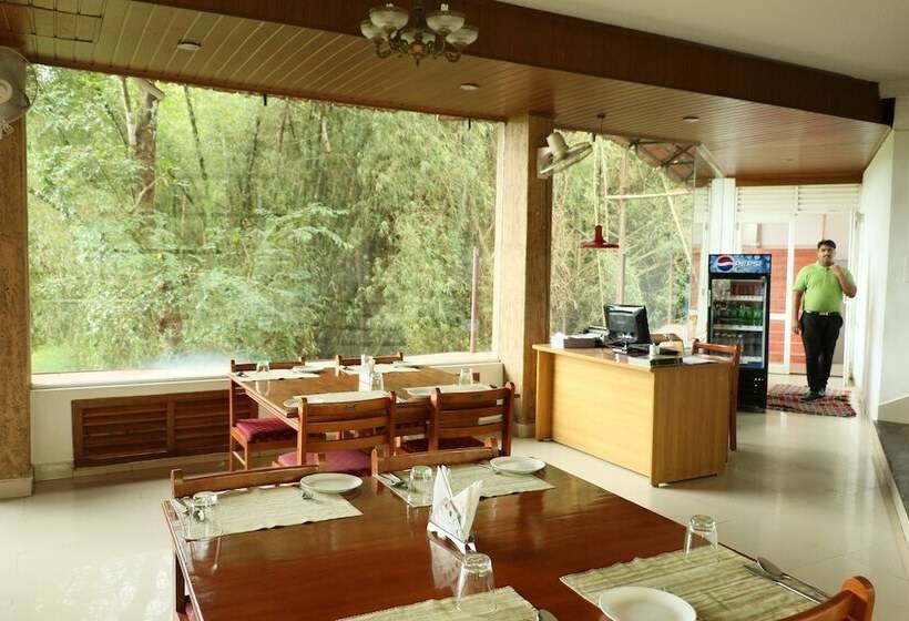 酒店 Jungle Park Resorts