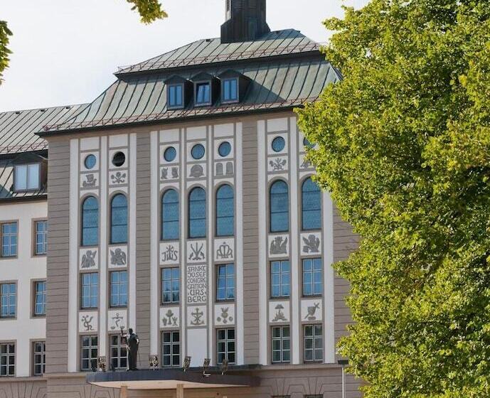 ホテル Klosterbrauhaus Ursberg