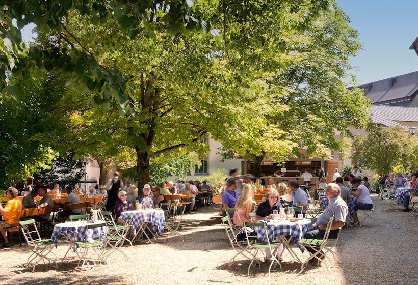 ホテル Klosterbrauhaus Ursberg