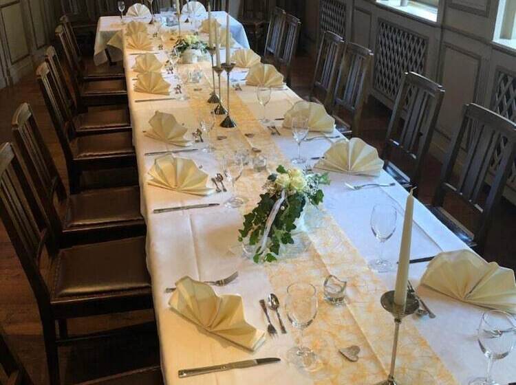 בית מלון כפרי Klosterbrauhaus Ursberg