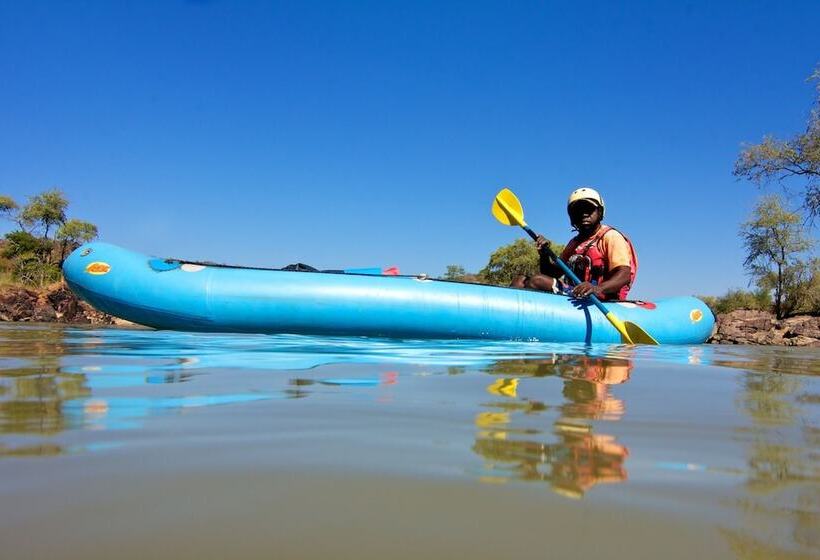 فندق Kunene River Lodge