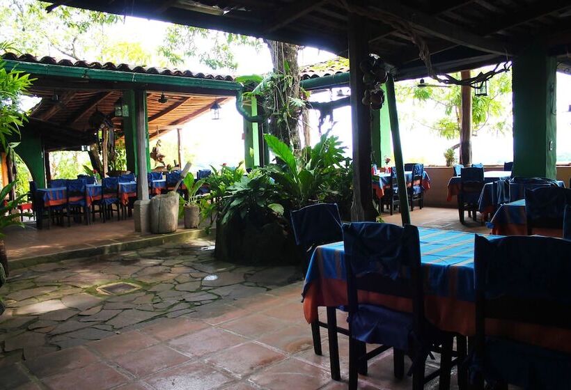 هتل La Posada De Suchitlan
