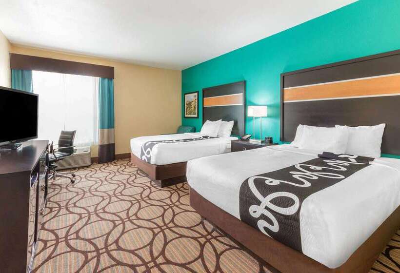 فندق La Quinta By Wyndham Carlsbad