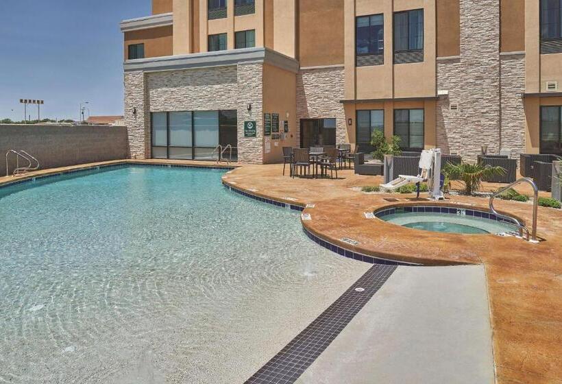 فندق La Quinta By Wyndham Carlsbad