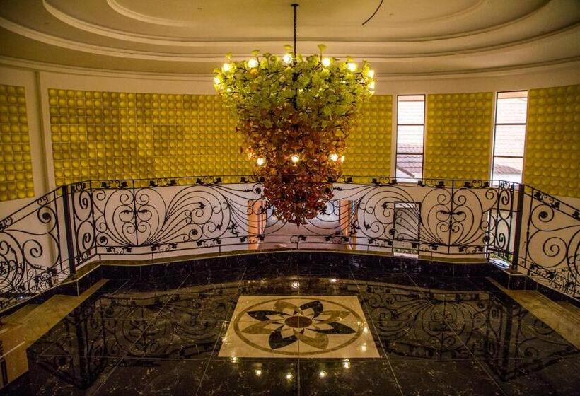 בית מלון כפרי Lake Naivasha Resort