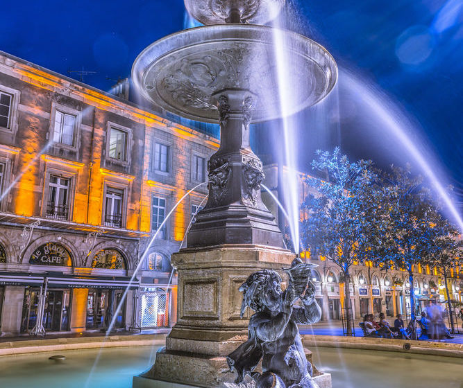 Отель Le Miredames Hôtel Bar