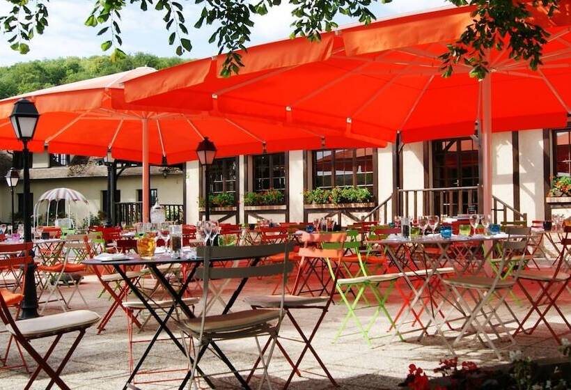 فندق Les Canisses