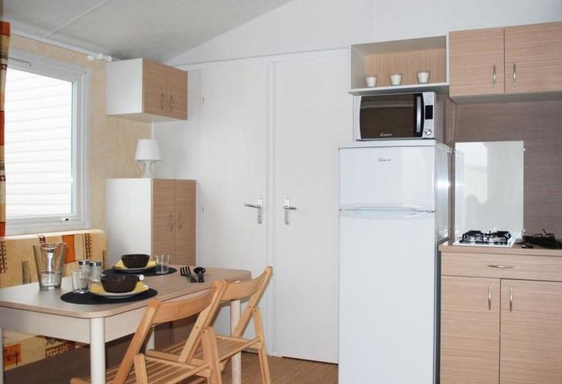 Отель Camping Siblu Les Charmettes