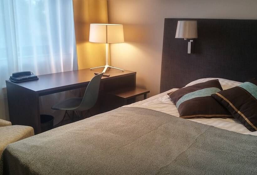 酒店 Majvik Congress