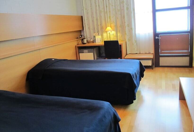 酒店 Majvik Congress