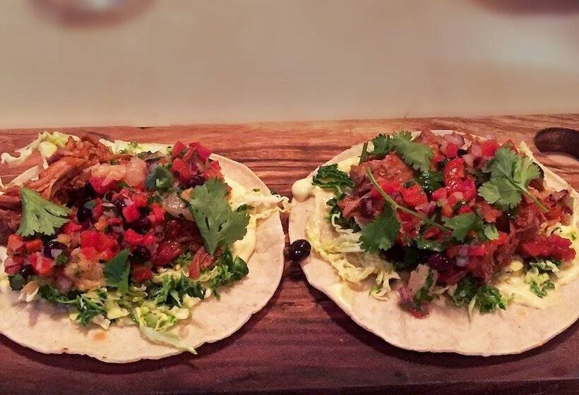 酒店 Maqai Beach Eco Resort