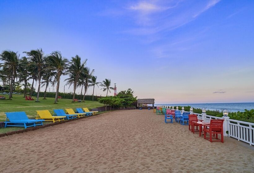 בית מלון כפרי Mayfair Palm Beach Resort