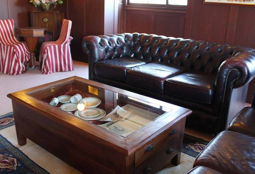 فندق The Metropole Guest House Katoomba