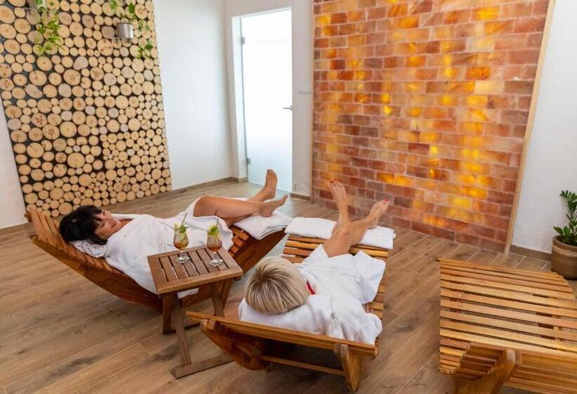 בית מלון כפרי Mistral Sport