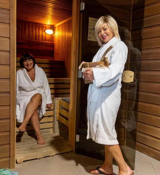 ホテル Mistral Sport