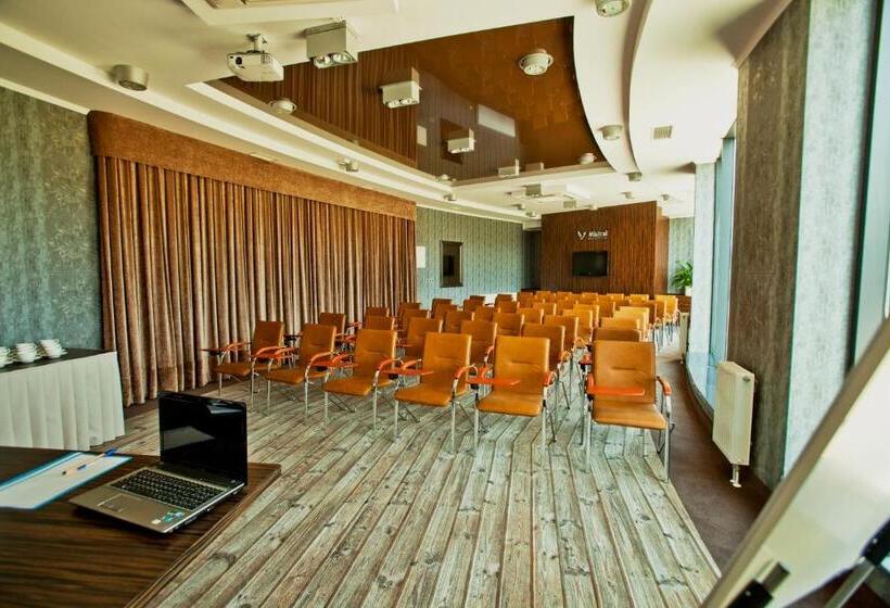 בית מלון כפרי Mistral Sport