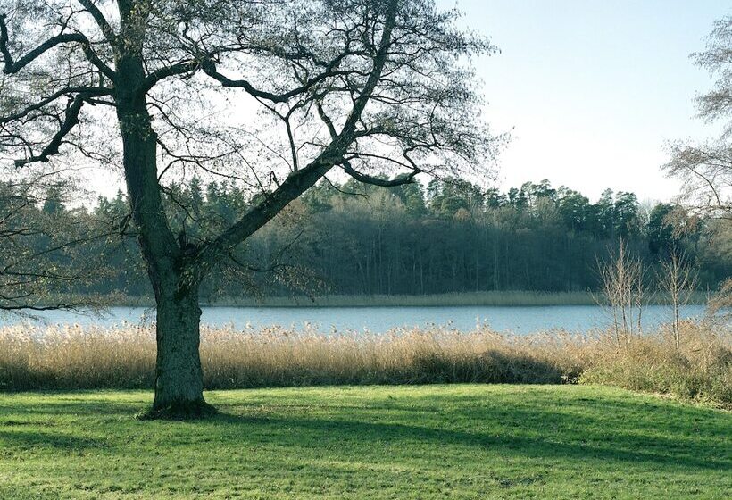 Отель Nasby Slott