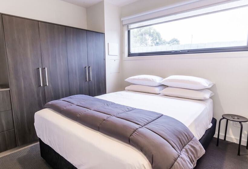 Отель Nrma Ballarat Holiday Park