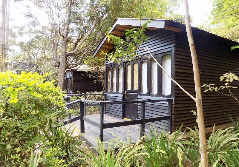 فندق Octagon Lodge