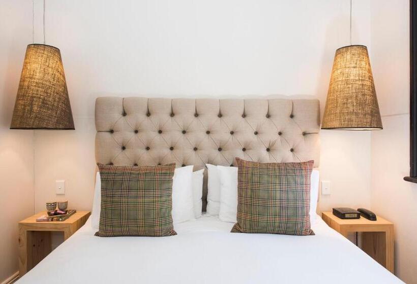 בית מלון כפרי Perry Street