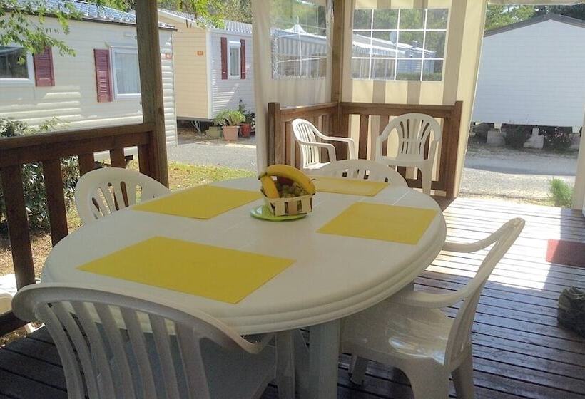 Отель Plaisirs Nature à La Pignade