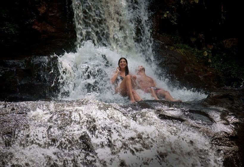 فندق Posada Puerto Bemberg