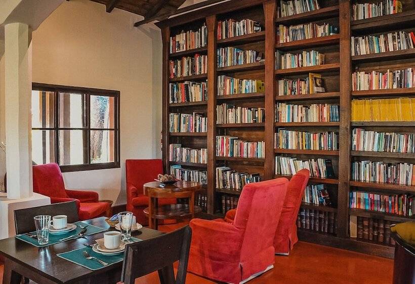 فندق Posada Puerto Bemberg