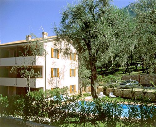 فندق Residence Club Gardablù