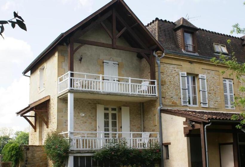 Отель Hôtel La Verperie